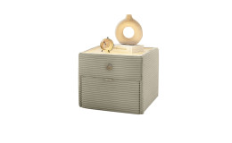 Nachttisch Lena mit einem beigefarbenen Cordbezug und Deko auf der beleuchteten Ablagefläche