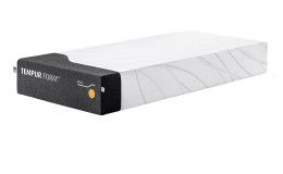 Tempur Matratze Form plus Hybrid in der Größe 100 x 200 cm, Schrägansicht