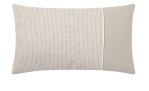 Kissenhülle Amrum 30 x 50 cm: Beige mit weißen Ankern und Streifen links, rechts einfarbig beige.