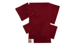 Fünf Handtücher von Ross Handtuch Vita 50 x 100 cm in Burgund und Violett mit Anhängern auf weißem Hintergrund.