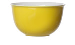 Die Müslischale Doppio 520 ml von Ritzenhoff & Breker ist eine helle Gelbschale mit weißem Innenleben, ideal für Dekorationen.
