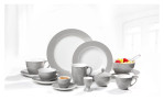 Das montierte Set enthält Jumbotasse Doppio 350 ml von Ritzenhoff & Breker aus grau-weißem Porzellan.