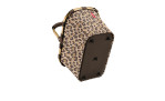 Der Reisenthel Einkaufskorb Carrybag in Leopardenmuster mit braunem Griff, hergestellt aus recyceltem Polyester, abgebildet auf der Rückseite.