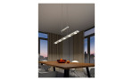 Modernes Esszimmer mit einem Holztisch, weißen Stühlen und Trio LED-Pendelleuchte Lacal nickelfarben matt inkl. Leuchtmittel. Leuchtmittel.
