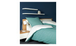 Seersucker Wendebettwäsche Tango, in der Größe 135 x 200 cm und in der Farbausführung weiß und mint , auf einem Bett bezogen