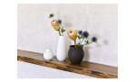 Vase Manufacture Collier Perle 16,5 cm in schwarz, Ansicht im Milieu