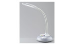 Die Casa Nova LED-Schreibtischleuchte Ray ist eine moderne weiße Kunststoff-Schreibtischleuchte mit Flexhals, Rundfuß & Leuchtmittel.