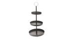 Dreistöckige Etagere 64,7 cm aus schwarzem Metall mit rundem Griff oben, zusammengebaut und auf weißem Hintergrund dargestellt.