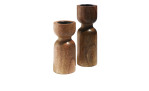 Zwei 15 cm Kerzenhalter aus Mangoholz mit sanften Kurven, ideal als Dekoration auf weißem Hintergrund.