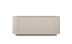 Sideboard Chania, ein hellbeiges, modernes Sideboard mit drei flachen Schranktüren und geschwungenen, geriffelten Seitenwänden.