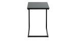 Beistelltisch Luca mit schwarzer rechteckiger Tischplatte und schwarzem Metallgestell in C-Form.