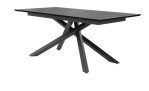Esstisch Sölden mit schwarzer Tischplatte in Marmoroptik und schwarzem Gestell schräg von der Seite.